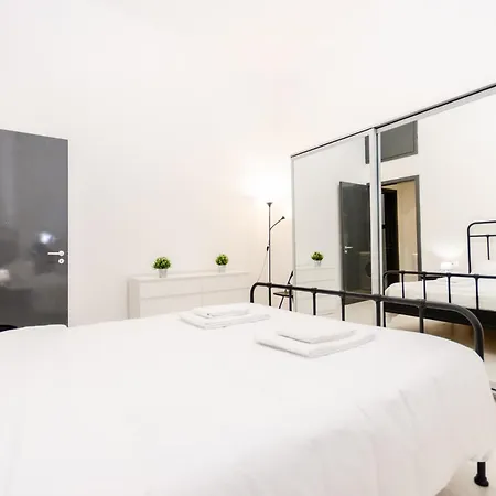 Bronzetti Apartamento Milán